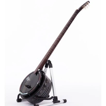 long neck white & black saz