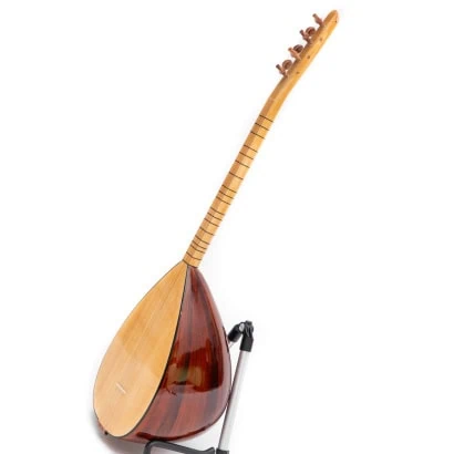 Kort halsad saz Baglama